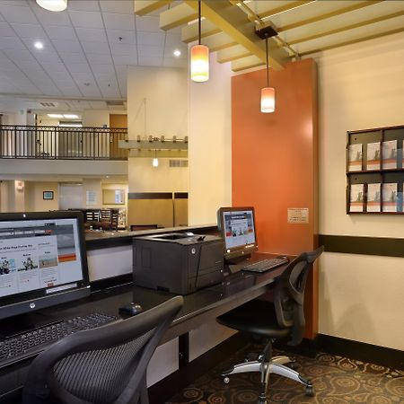 Holiday Inn Express Hotel & Suites Scottsdale - Old Town, An Ihg Hotel Exterior photo